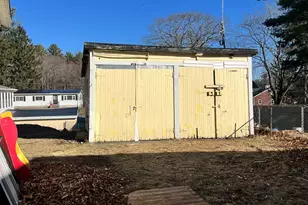 55 Grant St, Dracut, MA 01826 - Photo 6