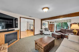 83 Loomis Dr, Chicopee, MA 01020 - Photo 12