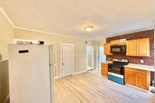 136 Gershom Ave, Lowell, MA 01854 - Photo 10