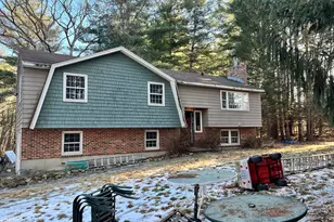 277 Loon Hill Rd, Dracut, MA 01826 - Photo 1