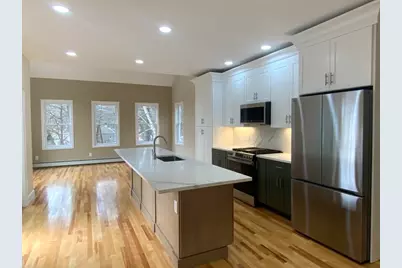 59 Beechmont St, Worcester, MA 01609 - Photo 4