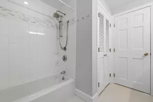 6 Glen Dr, Lynnfield, MA 01940 - Photo 24