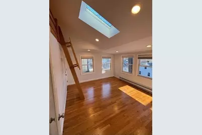 60 Redlands Rd, Boston, MA 02132 - Photo 8
