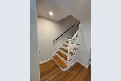 60 Redlands Rd, Boston, MA 02132 - Photo 10