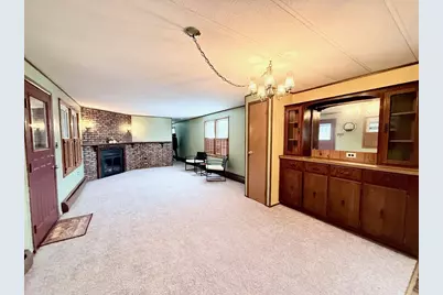 16 Second Ave, Westfield, MA 01106 - Photo 8