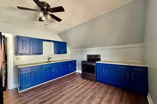 86 Maplewood Ave, Gloucester, MA 01930 - Photo 2