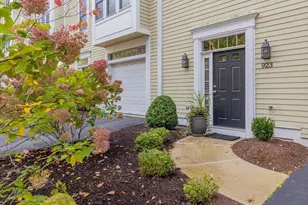 923 Lagrange St, Boston, MA 02132 - Photo 4