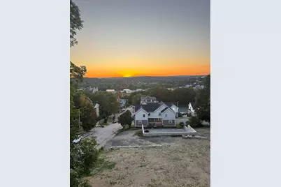 19 Perkins St, Worcester, MA 01605 - Photo 4