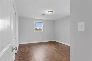 110 Lisa Ann Dr, Bellingham, MA 02019 - Photo 30