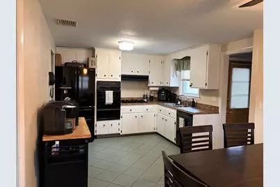 18 Brewster Rd, Randolph, MA 02368 - Photo 2