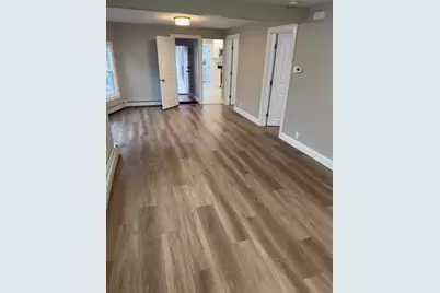 121 Whitman St #1, New Bedford, MA 02745 - Photo 4