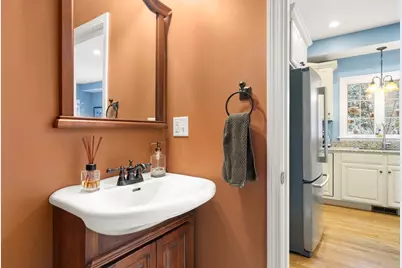 8 Jillian Dr, Bourne, MA 02532 - Photo 12