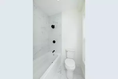 33 Florence St, Worcester, MA 01610 - Photo 20