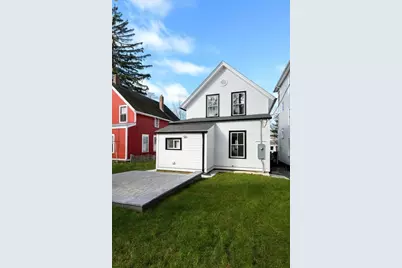 33 Florence St, Worcester, MA 01610 - Photo 6