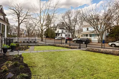 85 Naples Rd #1, Brookline, MA 02446 - Photo 38