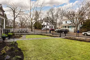 85 Naples Rd, Brookline, MA 02446 - Photo 38