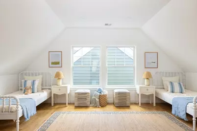 85 Naples Rd #1, Brookline, MA 02446 - Photo 26