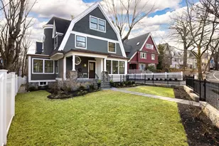 85 Naples Rd, Brookline, MA 02446 - Photo 2