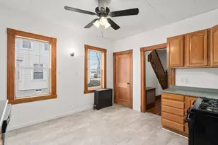 29 Sunnymeade Ave, Chicopee, MA 01020 - Photo 6