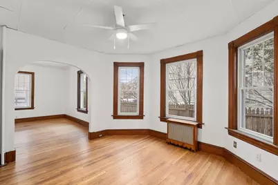 29 Sunnymeade Ave, Chicopee, MA 01020 - Photo 8