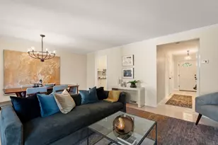 160 Pine St, Newton, MA 02466 - Photo 6