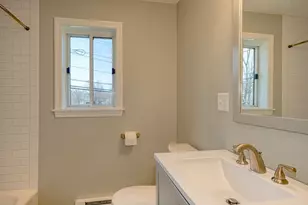 74 Beach St, Woburn, MA 01801 - Photo 6