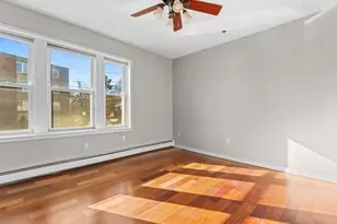 509 Pleasant St, Melrose, MA 02176 - Photo 8