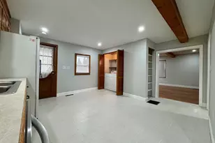 17 Cedar Ct, Lowell, MA 01852 - Photo 12