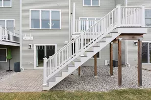 8 Riverstone Way, Franklin, MA 02038 - Photo 4