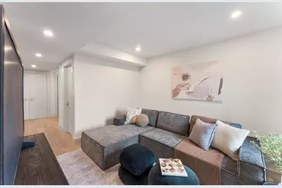 142 Metropolitan, Boston, MA 02131 - Photo 10