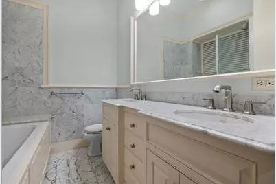 8 Garrison St #104, Boston, MA 02116 - Photo 8