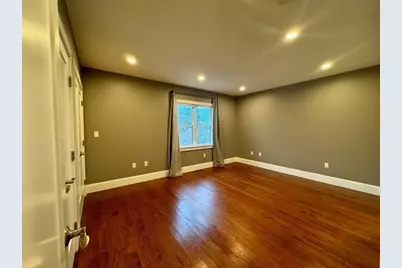 198 California St #3, Newton, MA 02458 - Photo 6