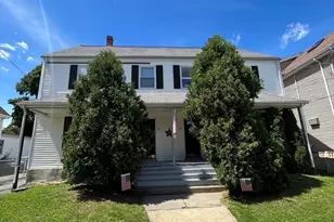 36 Everett St, Medford, MA 02155 - Photo 2