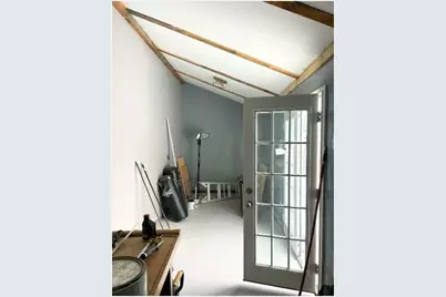 439 Oldfield Rd, Chicopee, MA 01013 - Photo 2