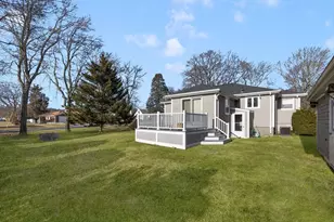 575 Shirley Ave, Somerset, MA 02725 - Photo 6