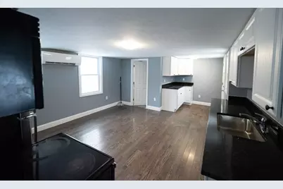 121 Spring St, Athol, MA 01331 - Photo 4