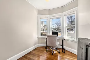 8 Charlesview St, Boston, MA 02135 - Photo 10