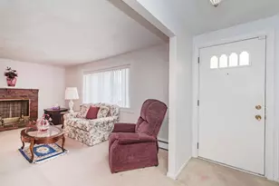 71 Vallaro Rd, Boston, MA 02136 - Photo 4