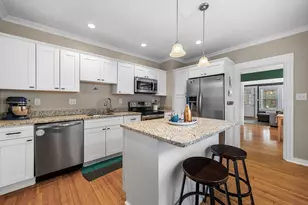 34 Moffatt Rd, Salem, MA 01970 - Photo 6