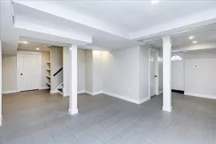 37 Wolcott, Brookline, MA 02467 - Photo 32