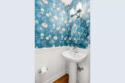 19 Charles St, Boston, MA 02129 - Photo 8