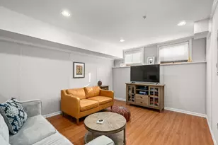 19 Charles St, Boston, MA 02129 - Photo 20