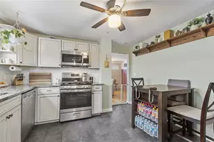 67 Wedgemere Dr, Lowell, MA 01852 - Photo 32