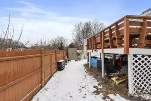 67 Wedgemere Dr, Lowell, MA 01852 - Photo 8