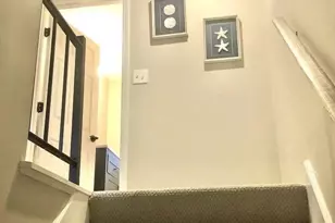 135 W Main St, Barnstable, MA 02601 - Photo 6