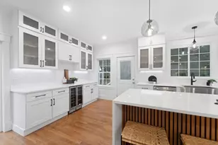 434 Sumner St, Stoughton, MA 02072 - Photo 2