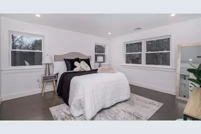 26 Harris Ave, Wellesley, MA 02481 - Photo 20