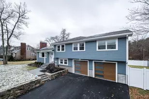 26 Harris Ave, Wellesley, MA 02481 - Photo 1