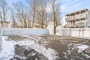 97 Huntington St, Brockton, MA 02301 - Photo 30