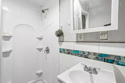 184 Myrtle St, Brockton, MA 02301 - Photo 18